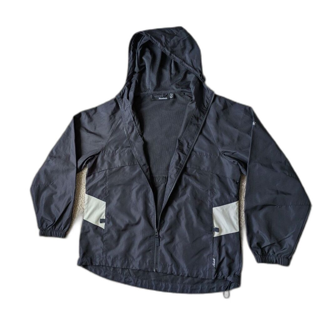 Packable Black Women's Reebok Vintage Style Windbreaker Sz M - Picture 1 of 13